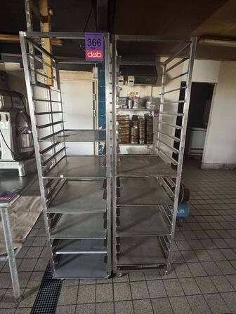 2 stk. Indstik vogne med bageplader