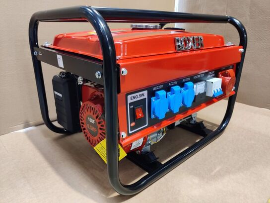 Generator med 6.5 hk benzin motor.