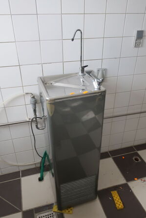 Vandautomat COSMETAL River 55 IB C