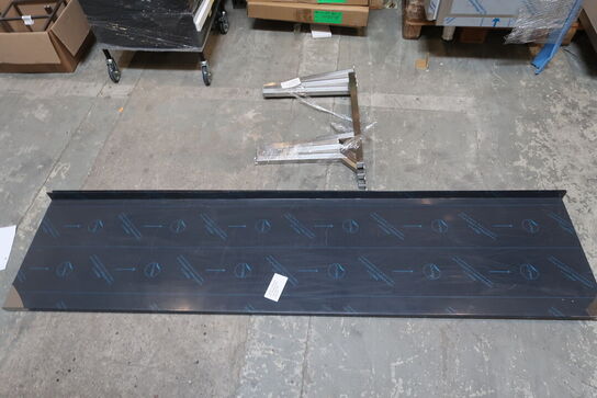 Rustfri dobbelt hylde 2200x500x25 mm.