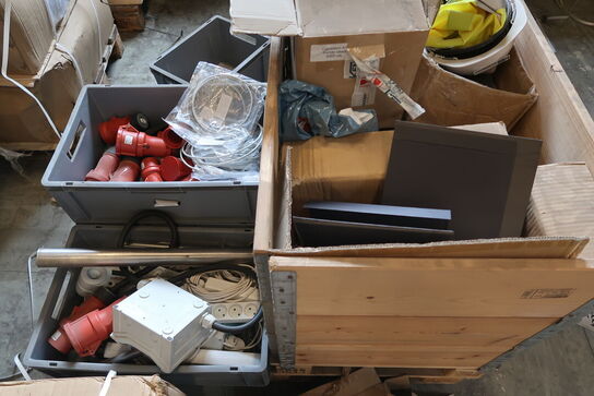 Div. CEE stik, Netværkskabler m.m.