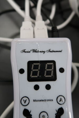 Lysmaske "Facial Whitening"