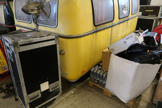 Campingvogn med div. Lamper, lys m.m. (momsfri)(læs beskrivelse)