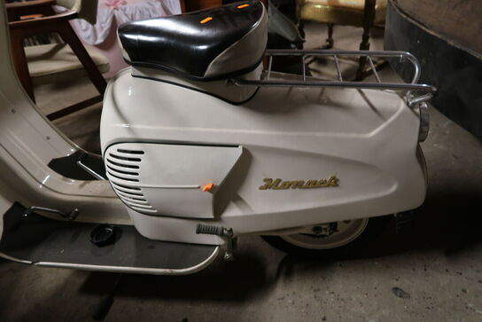 Scooter MONARK (momsfri)