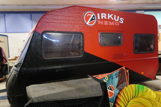 Campingvogn HOME-CAR (ombygget til at huse dyr)(momsfri)