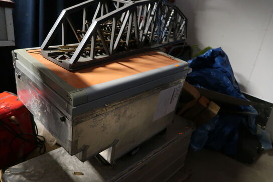 2 stk. opbevaringskasser