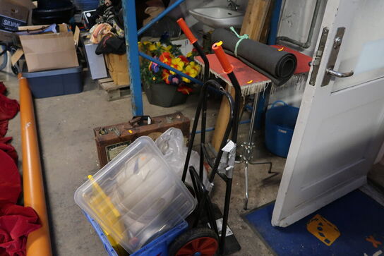 Kuffert, sækkevogn m.m.