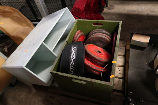 Kasse med div. Vægtskiver m.m.