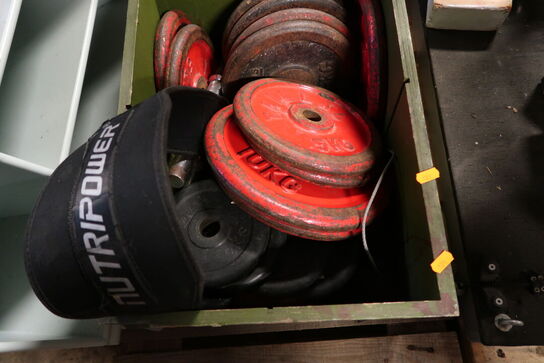 Kasse med div. Vægtskiver m.m.