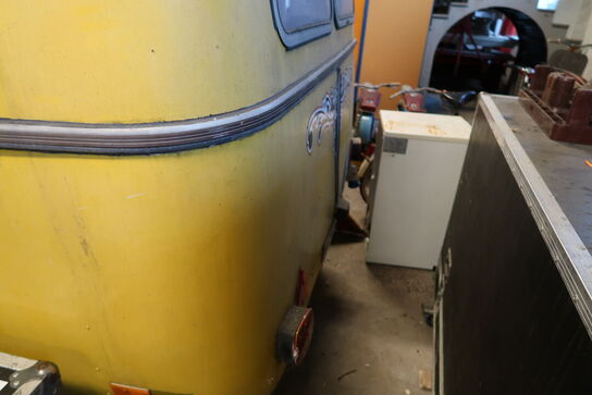 Campingvogn med div. Lamper, lys m.m. (momsfri)(læs beskrivelse)