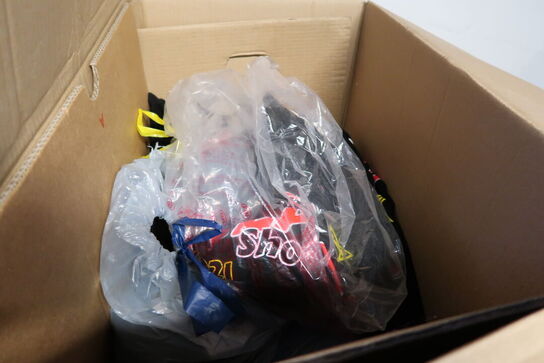 Palle med div. Merchandise m.m.