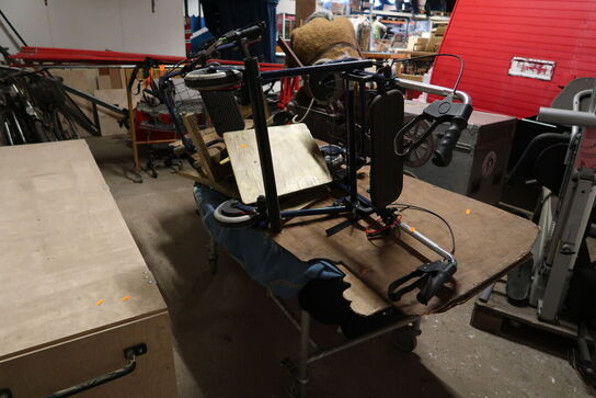 2 stk. rollator samt vogn