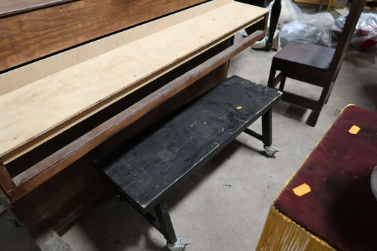 Klavermøbel uden klaver