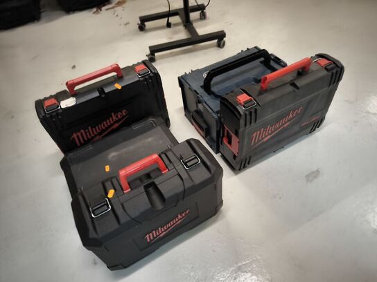 5 stk. værktøjskasser (tomme)