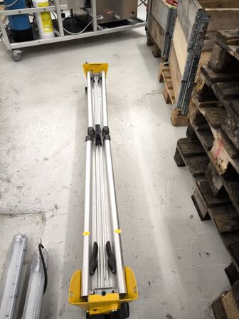 Arbejdsbord DEWALT DE7023-XJ