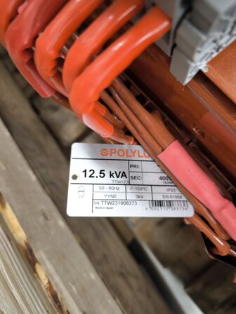 400V x 230V Transformer ( 2 stk. 12.5 Kva og 1 stk. 40 Kva