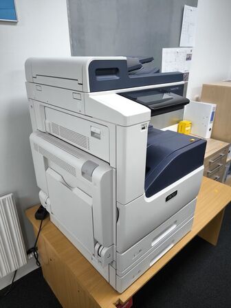 Multifunktionsprinter XEROX Versalink C7100