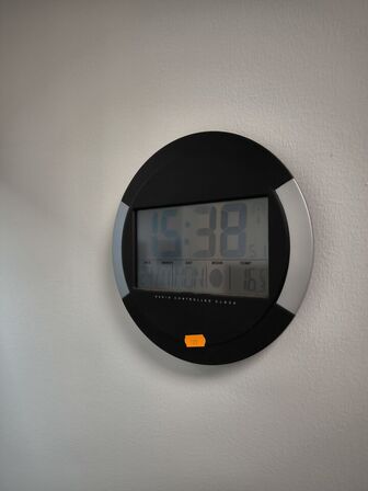 Vægur radiostyret HAMA