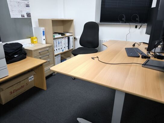 El-hæve/sænkebord kontorstol, reol og skuffemodul