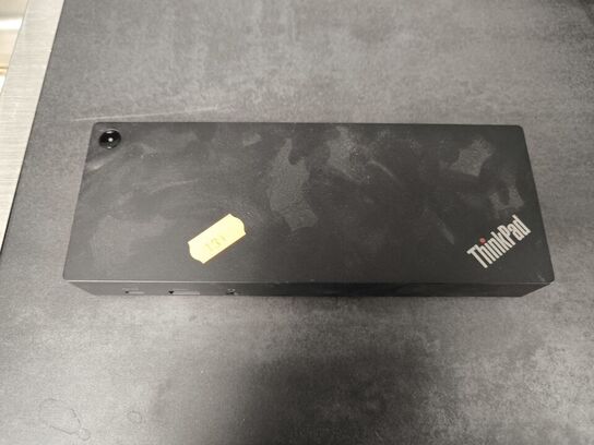 USB-C Dock THINKPAD