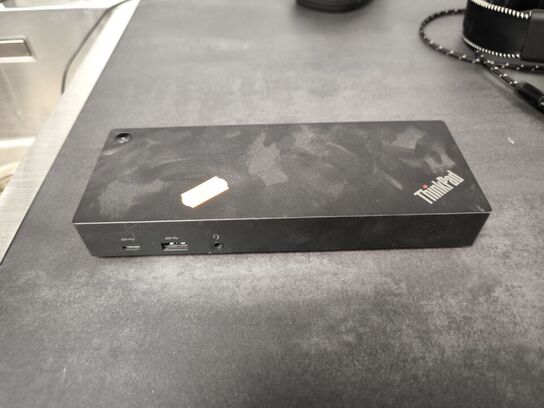 USB-C Dock THINKPAD
