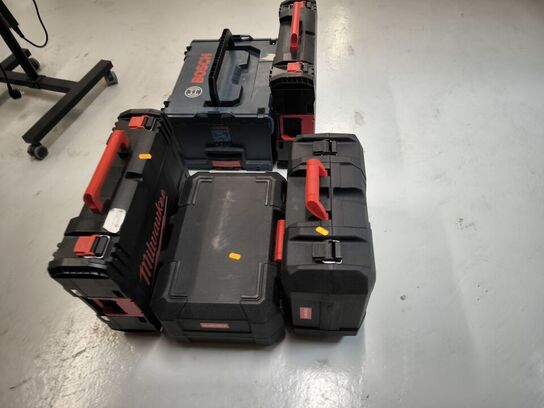 5 stk. værktøjskasser (tomme)