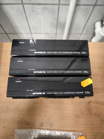 6 vejs distributionsforstærker SPEAKA AUDIO