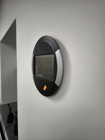 Vægur radiostyret HAMA