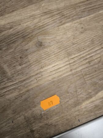 Arbejdsbord/vogn uden indhold