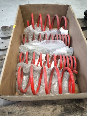 4 stk . Støddæmper/fjedere