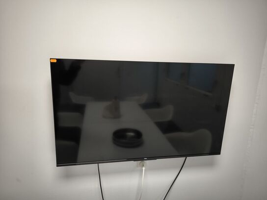 TCL 32" TV