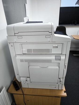 Multifunktionsprinter XEROX Versalink C7100