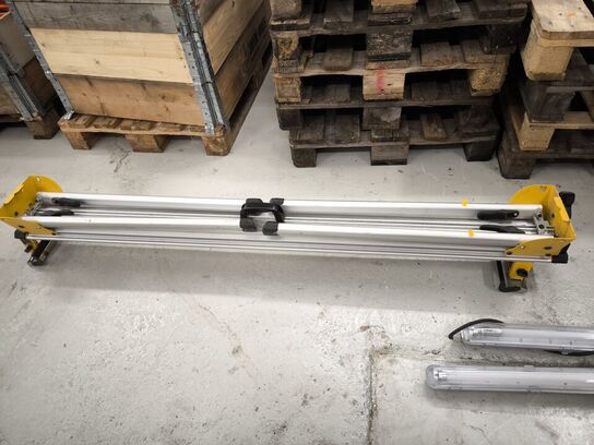 Arbejdsbord DEWALT DE7023-XJ