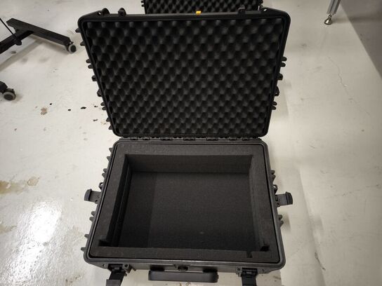 Udstyrskuffert PELICAN 1600 protector case