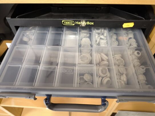 Sortimentskaseer med indhold