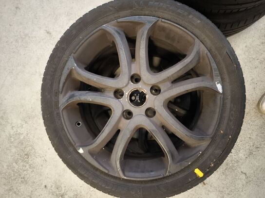 2 stk. dæk med fælge MICHELIN 205/50 R 17