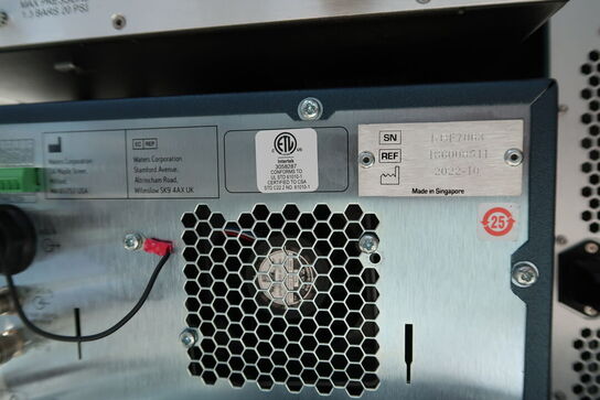 UPLC System WATERS ACQUITY PREMIER Sample Manager FTN, Quaternary Solvent Manager, PDA eY Detector m.fl.