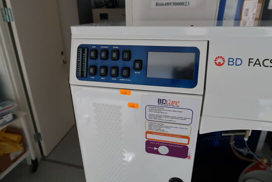 Cell Analyzer BD FACSymphony A1