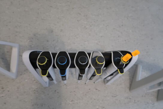 Stativ med 5 stk. pipetter SARTORIUS