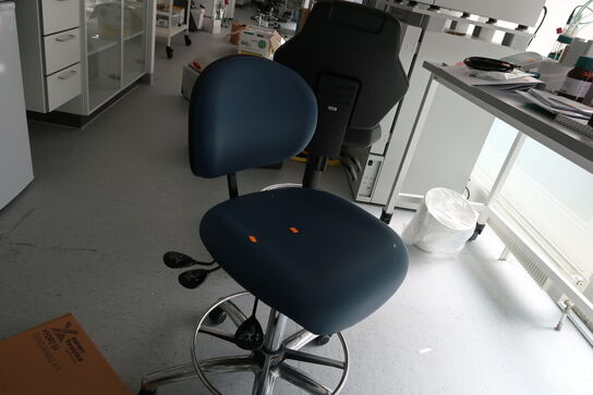 Laboratoriestol VELA MEDICAL CHAIRS
