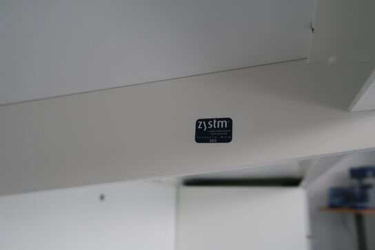 Arbejdsbord ZYSTM uden indhold