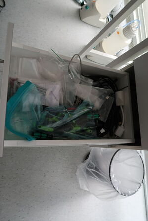 Arbejdsbord ZYSTM uden indhold