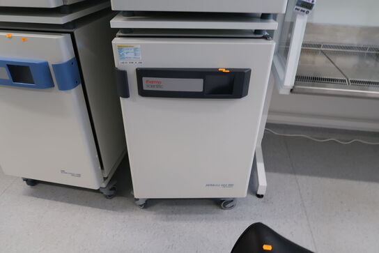 CO2 Incubator THERMO SCIENTIFIC HERACELL VIOS 160i