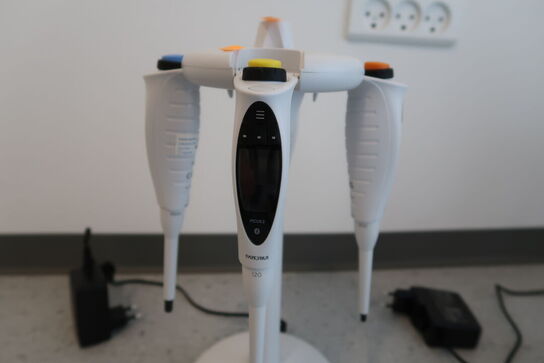 Stativ med 4 stk. pipetter SARTORIUS