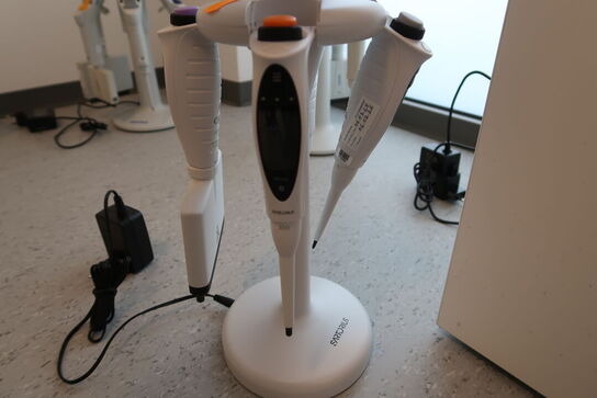 Stativ med 4 stk. pipetter SARTORIUS