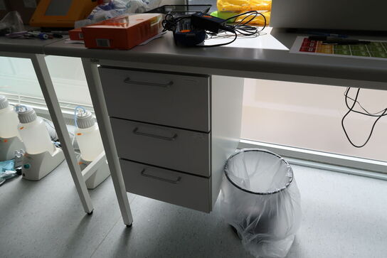 Arbejdsbord ZYSTM uden indhold