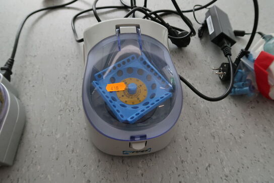 Microcentrifuge BENCHMARK SCIENTIFIC MyFuge