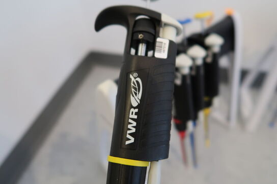 Stativ med 4 stk. pipetter VWR