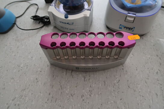 Holder STEMCELL TECHNOLOGIES