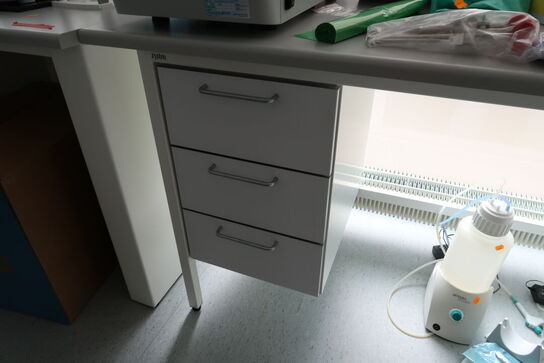 Arbejdsbord ZYSTM uden indhold